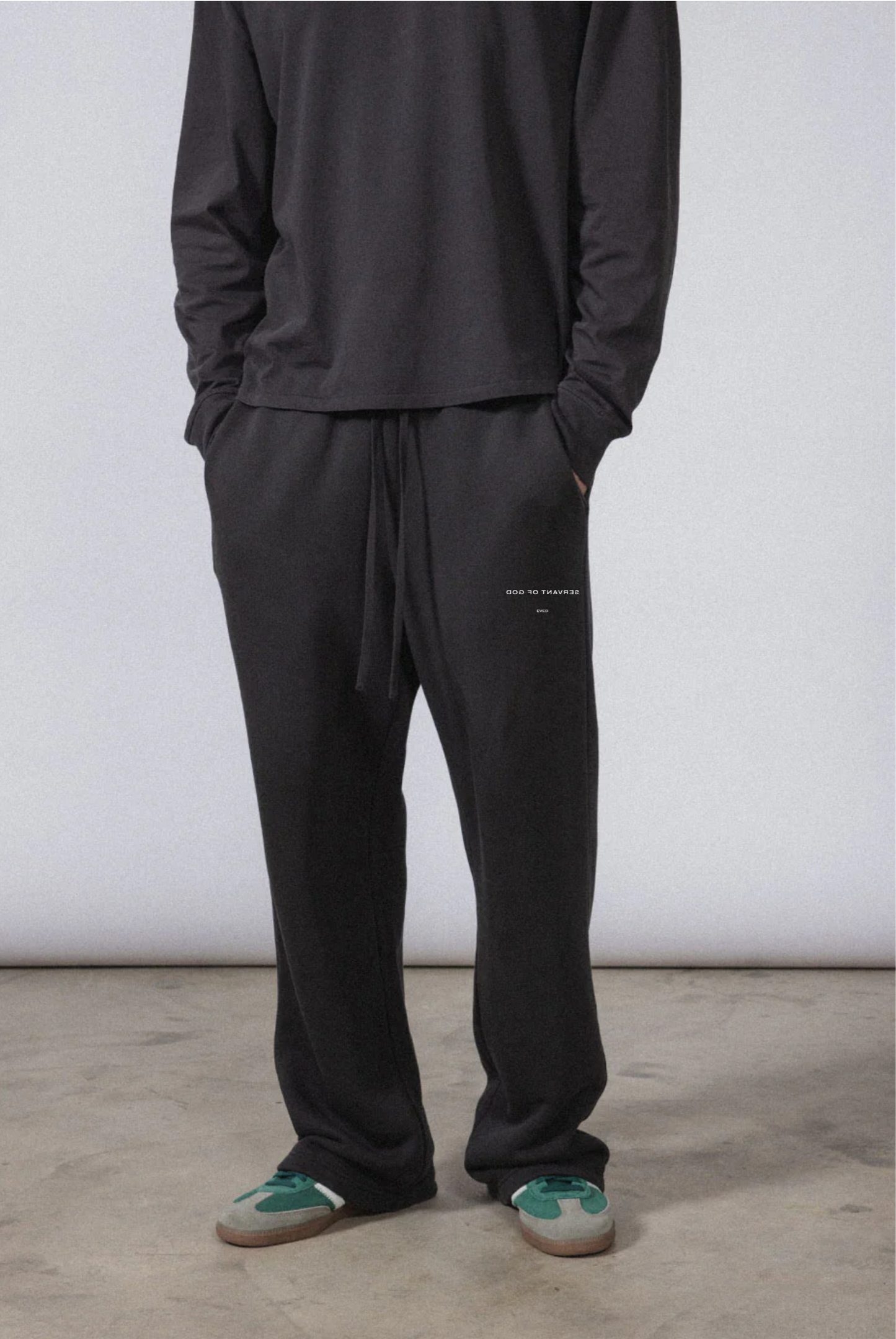 Genesis Core Straight Sweats