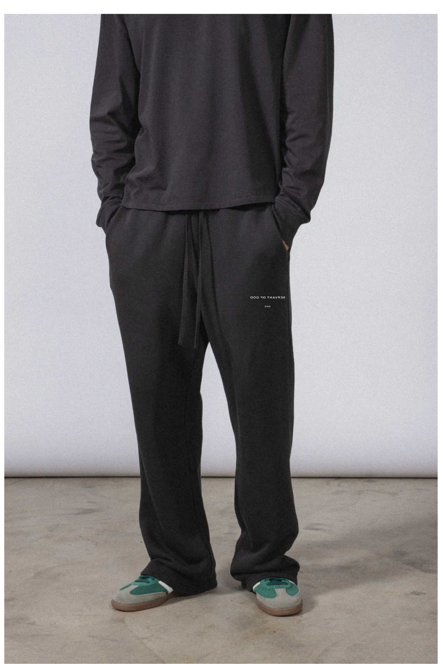 Genesis Core Straight Sweats
